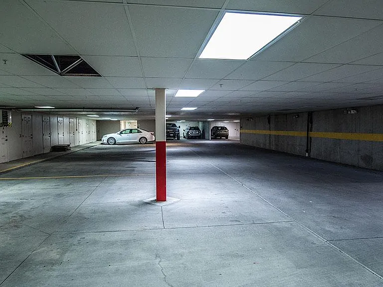 Liberty Square — Photo 10