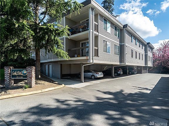 2nd image of 1475 N 200th St Unit 302