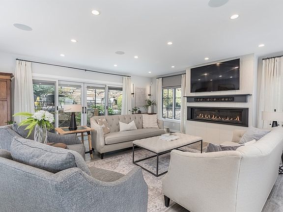4th image of 28 Governors Ave