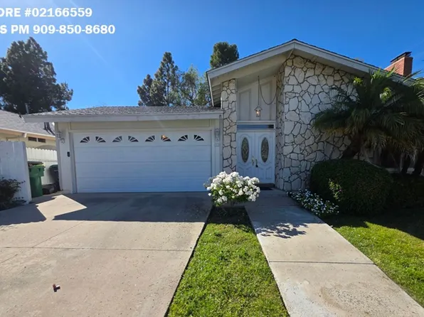 11 Eccelstone Cir, Irvine, CA 92604