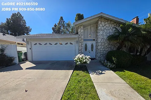 11 Eccelstone Cir Photo 1