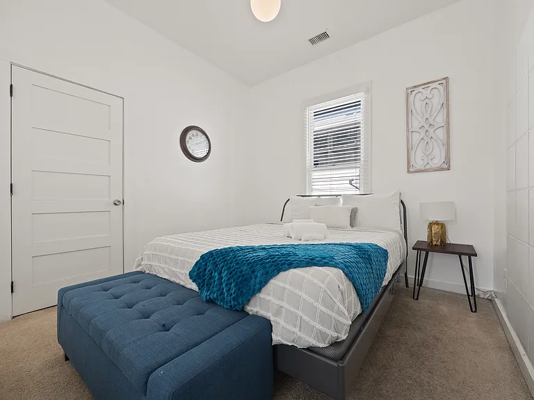 906 Allene Ave SW — Photo 15