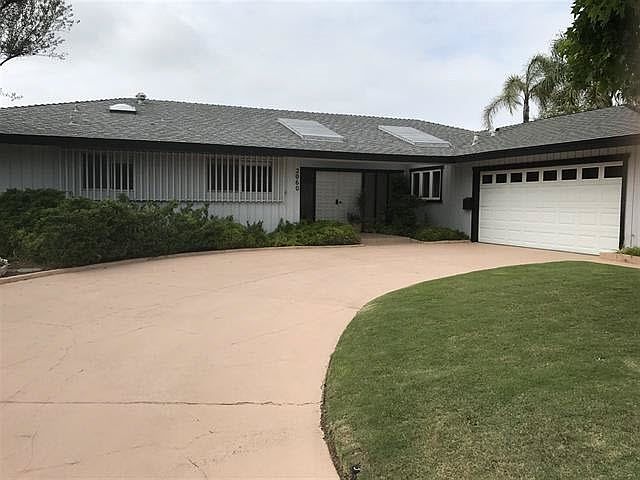 1st image of 2060 Flying Hills Ln