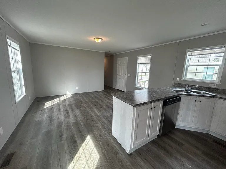 7519 Dorr St #62 — Photo 3