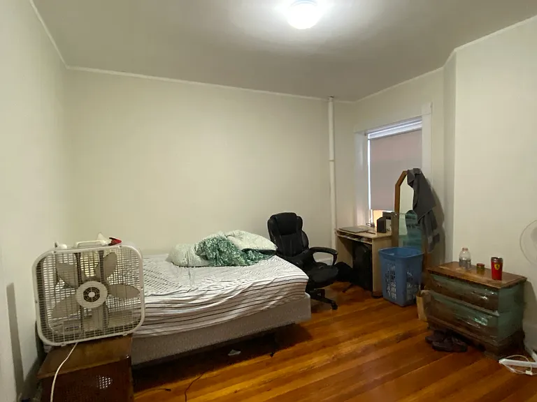 1589 Beacon St #5 — Photo 9