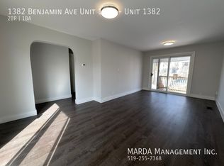 1382 Benjamin Ave #1382, Windsor, ON