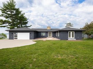 W7561 County Rd, Onalaska, WI 54650