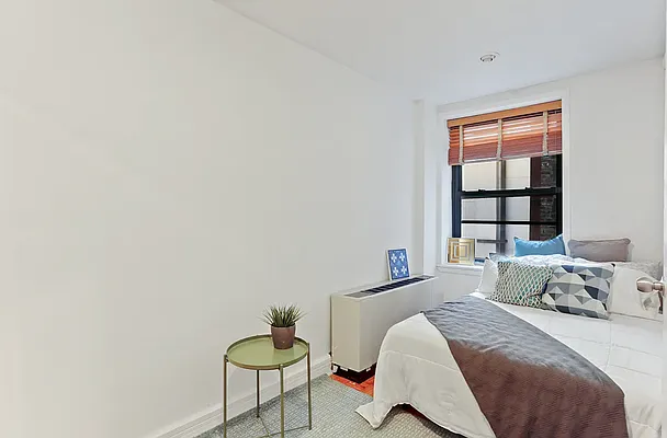 Rented by REAL New York | media 10