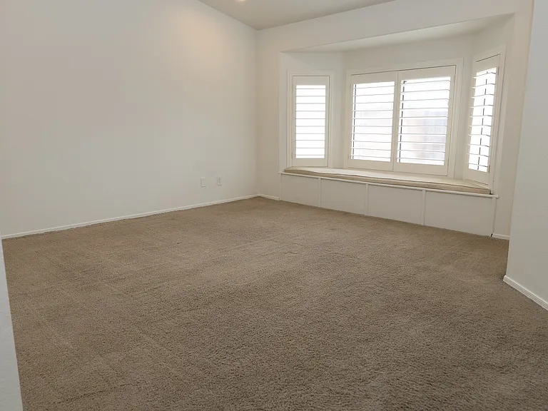 15201 S 47th Way — Photo 22