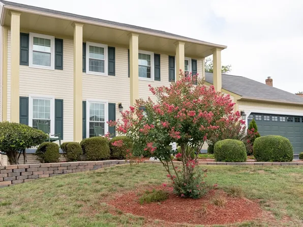 4405 Grayson Ln, Fredericksburg, VA 22408