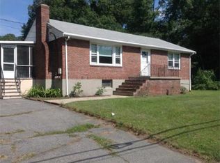 4 Young St, Lexington, MA 02420