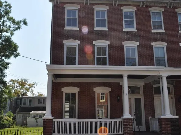 318 E Union St, Burlington, NJ 08016
