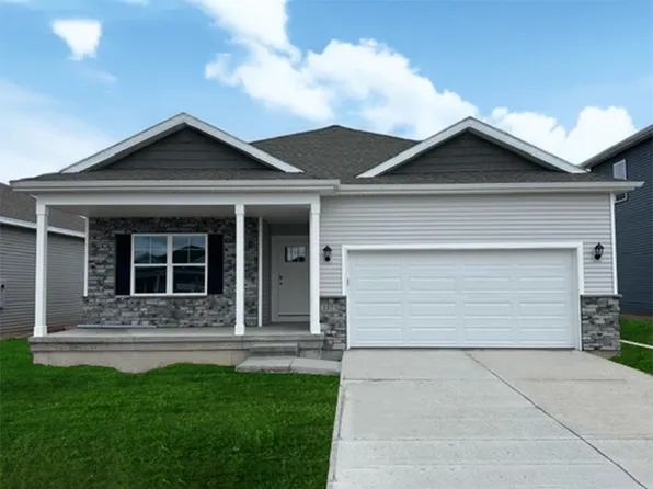 3605 Paradise Ln, Waukee, IA 50263