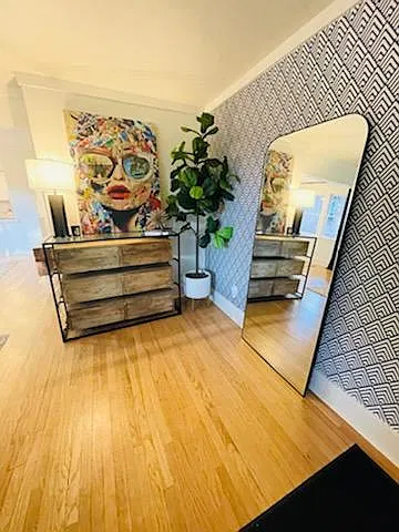 2 bed, 900 sqft, $3,850 — Photo 4
