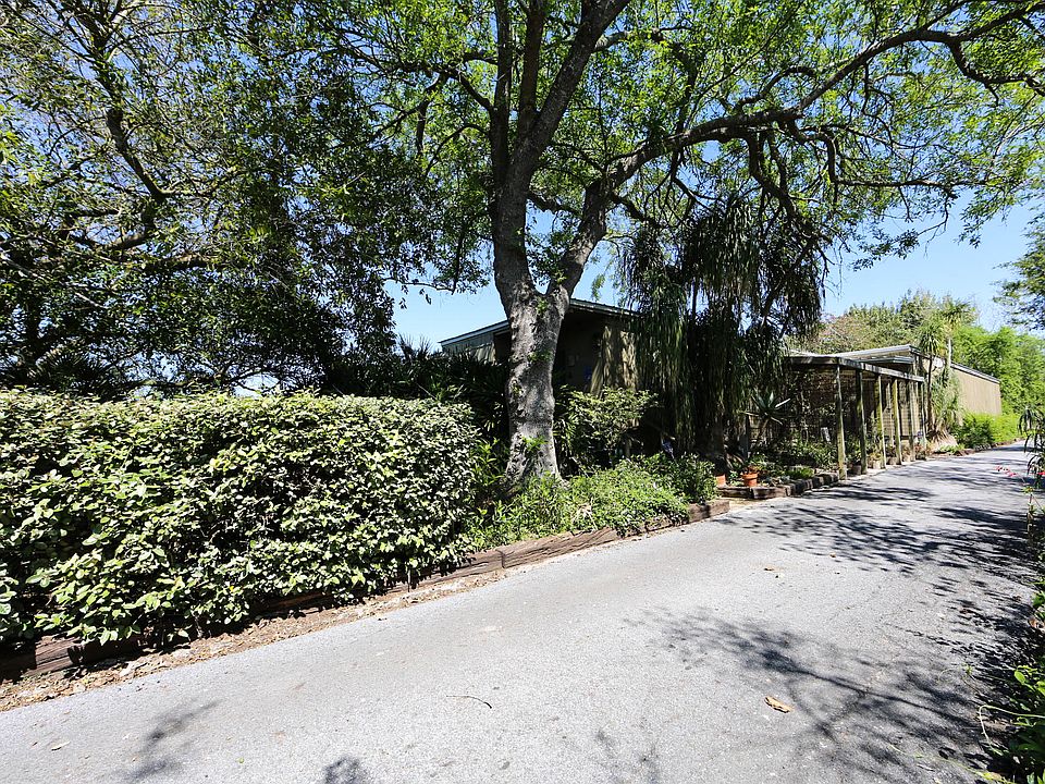 1st image of 8716 Lago Vista Dr