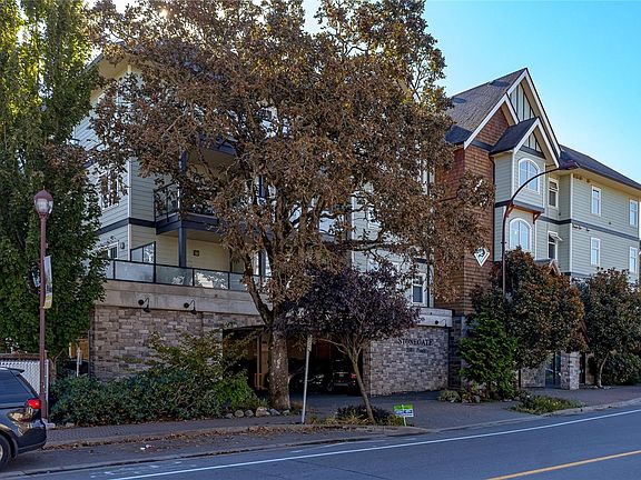 2nd image of 2881 Peatt Rd #303
