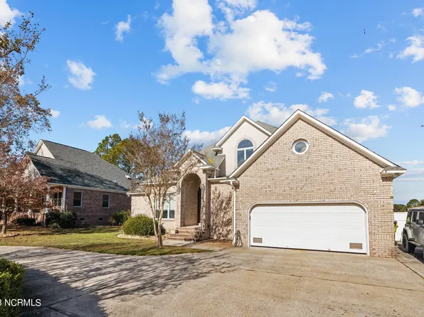 905 Coral Court, New Bern, NC 28560