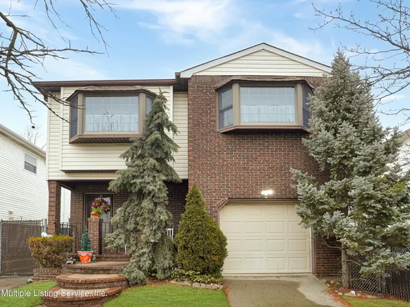 164 Marisa Cir, Staten Island, NY 10309