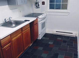 11 Colonial Village Dr APT 1, Arlington, MA 02474