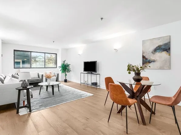 15 N Beacon St #L01, Allston, MA 02134