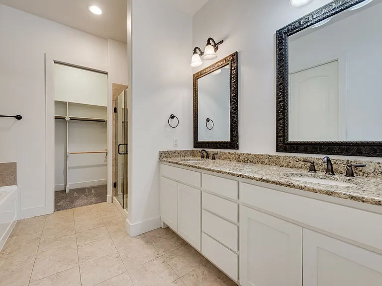 3009 Solana Cir — Photo 15
