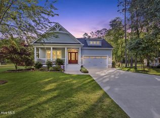 3302 Peppercorn Rd, New Bern, NC 28562