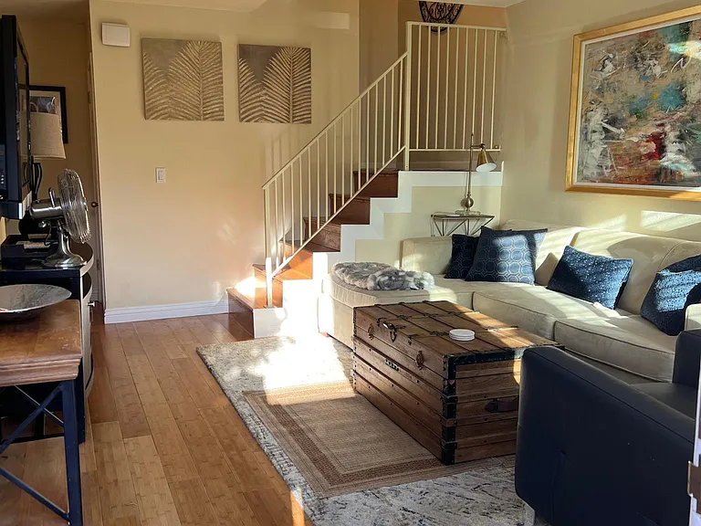 7386 Calle Real — Photo 1