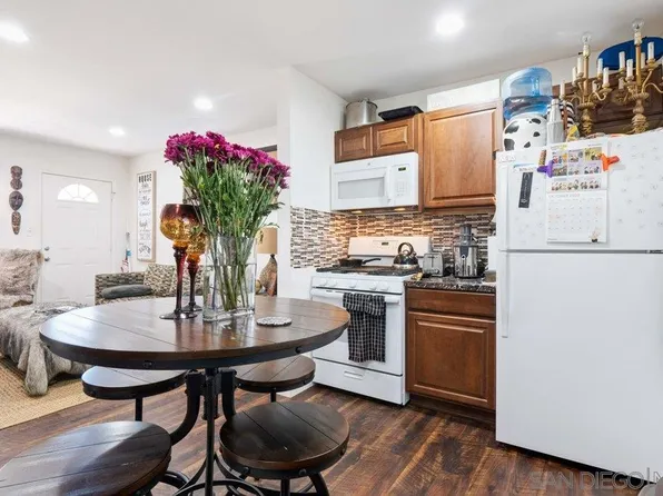 4613 Contour Blvd, San Diego, CA 92115