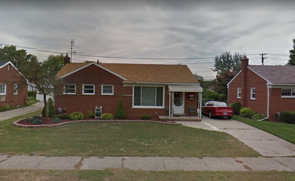 1st image of 28912 Hathaway St