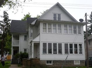 924 Shipman Pl APT A, Dekalb, IL 60115