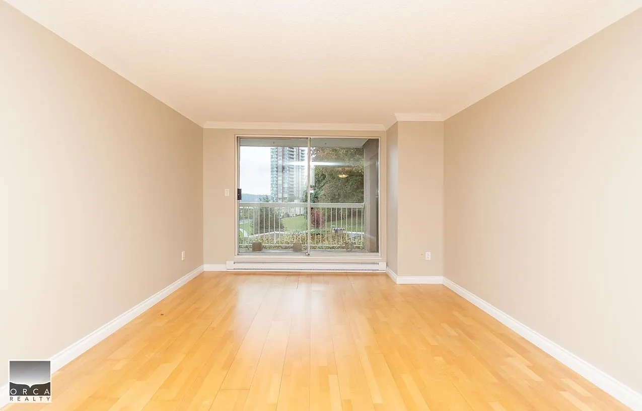 2 bed, 829 sqft, $2,150 — Photo 3