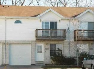 7830 W 87th Pkwy, Bridgeview, IL 60455