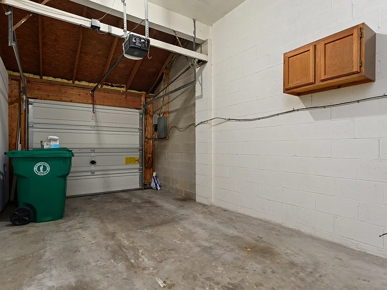 6126 Spring Knoll Dr — Photo 13