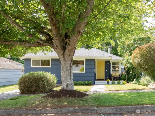 8131 31st Avenue SW, Seattle, WA 98126