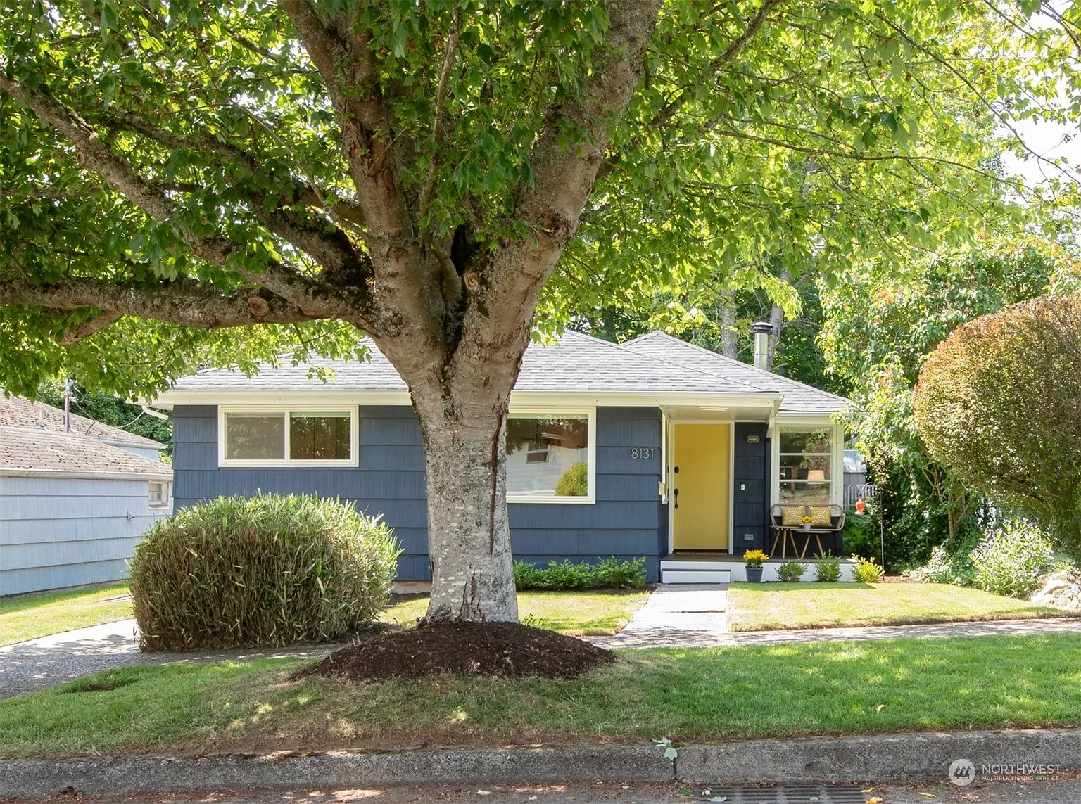 8131 31st Avenue SW photo 1