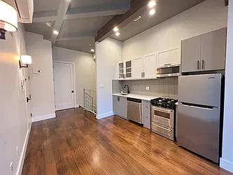 Rented by Tapiro Realty