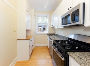 1135-37 Maple Ave #1135-3, Evanston, IL 60202