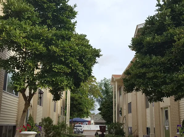 Elm Grove Apartments