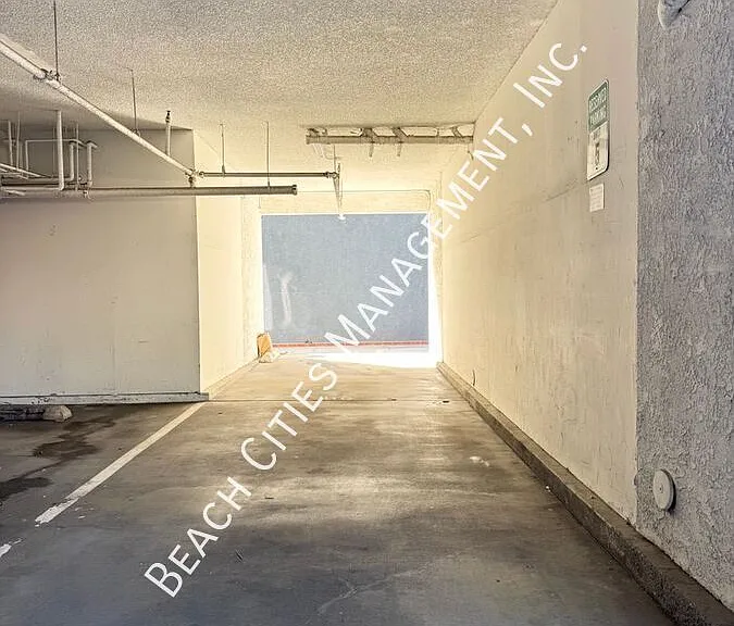 623 Walnut Ave #5 — Photo 24