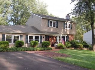 61 Wren Dr, Holland, PA 18966