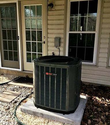 2nd image of 4415 Club Cart Cir