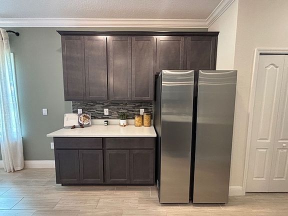 5th image of 1688 Andover Ridge Dr