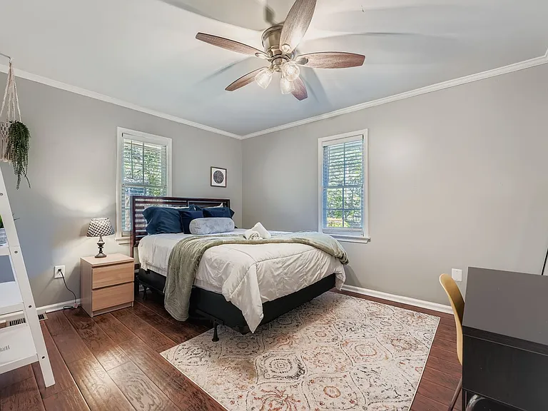 2116 Trailwood Rd — Photo 11