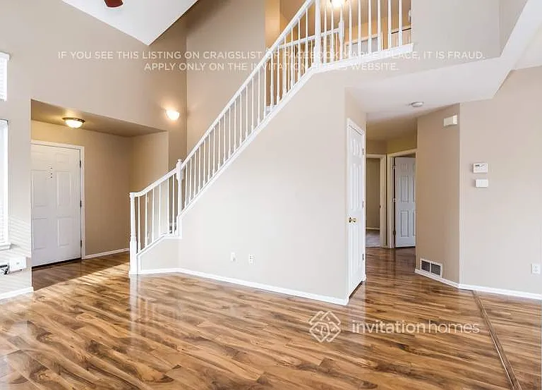 392 Balsa Dr — Photo 4