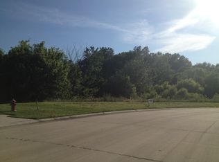 7332 Hearthstone Blvd, Edwardsville, IL 62025