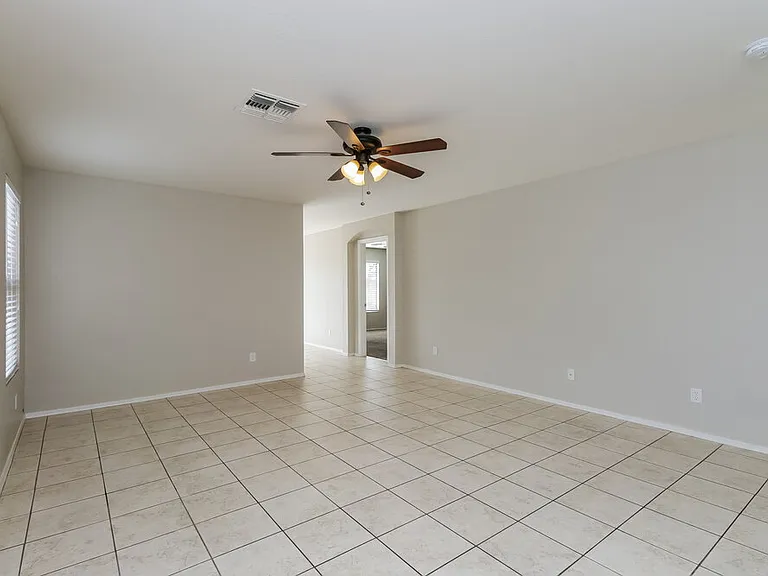 10849 E Carol Ave — Photo 5