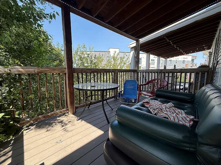 27 Woodward St #3 — Photo 14