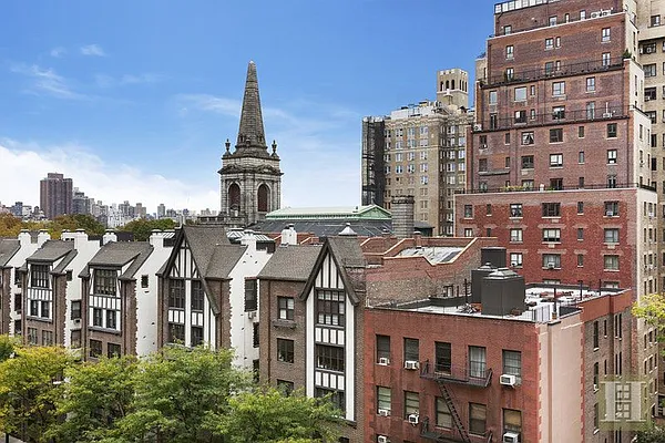 Rented by Halstead Real Estate | media 30