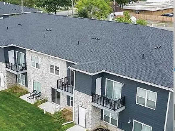 1241 E Woodward Heights Blvd, Hazel Park, MI 48030