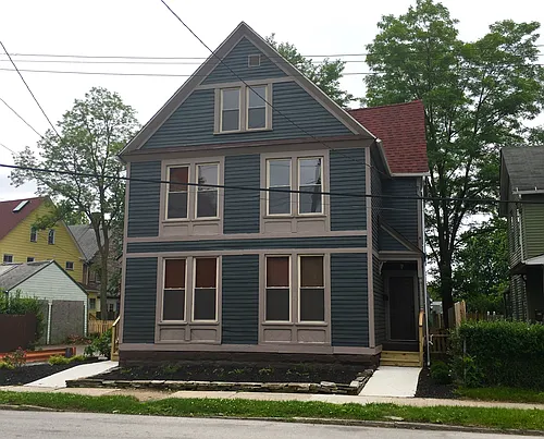 2235 Meyer Ave #2 Photo 1